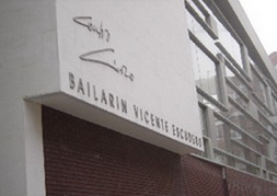 Exterior del Centro Cívico Bailarín Vicente Escudero