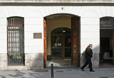 Exterior de la Oficina de Atención al Contribuyente