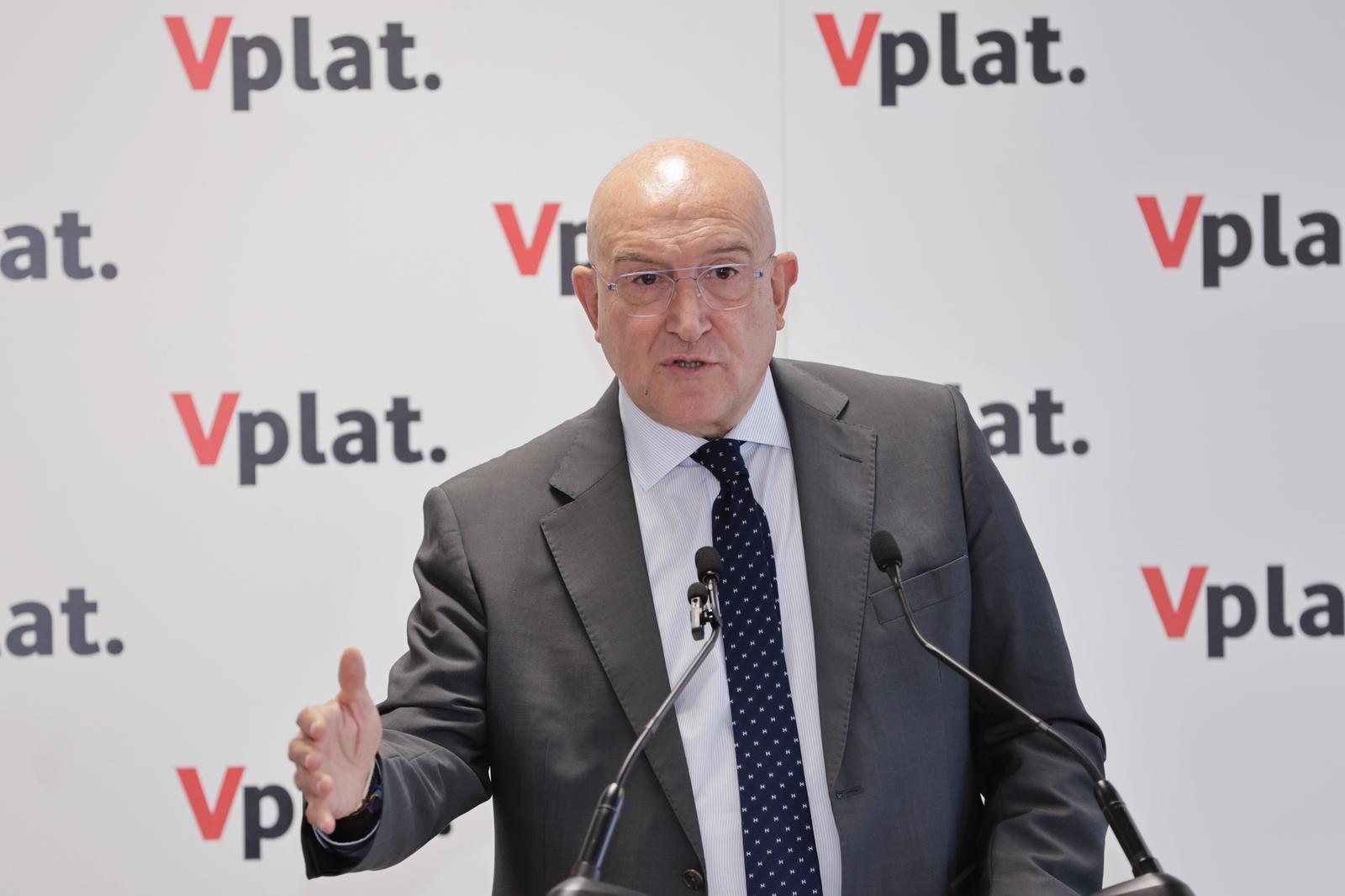 20251010 Inauguración Centro Atención Cliente Vodafone - Alcalde 3