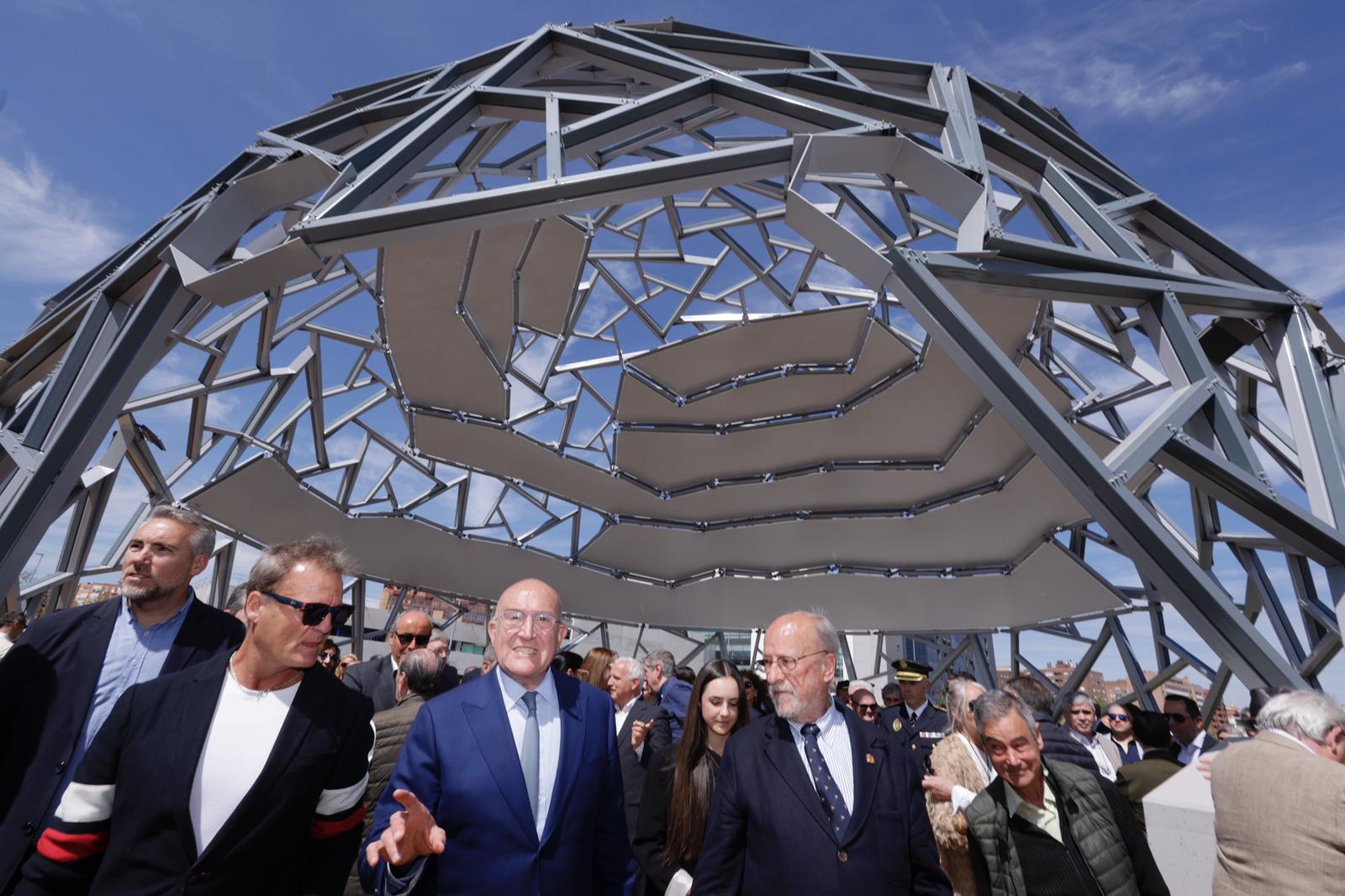 20260417 Inauguración plaza Alcalde Javier León de la Riva 10