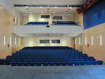 Salón de actos del Centro Cívico José María Luelmo