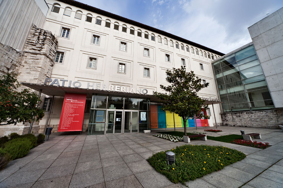 Museo Patio Herreriano Portal  del Ayuntamiento de Valladolid