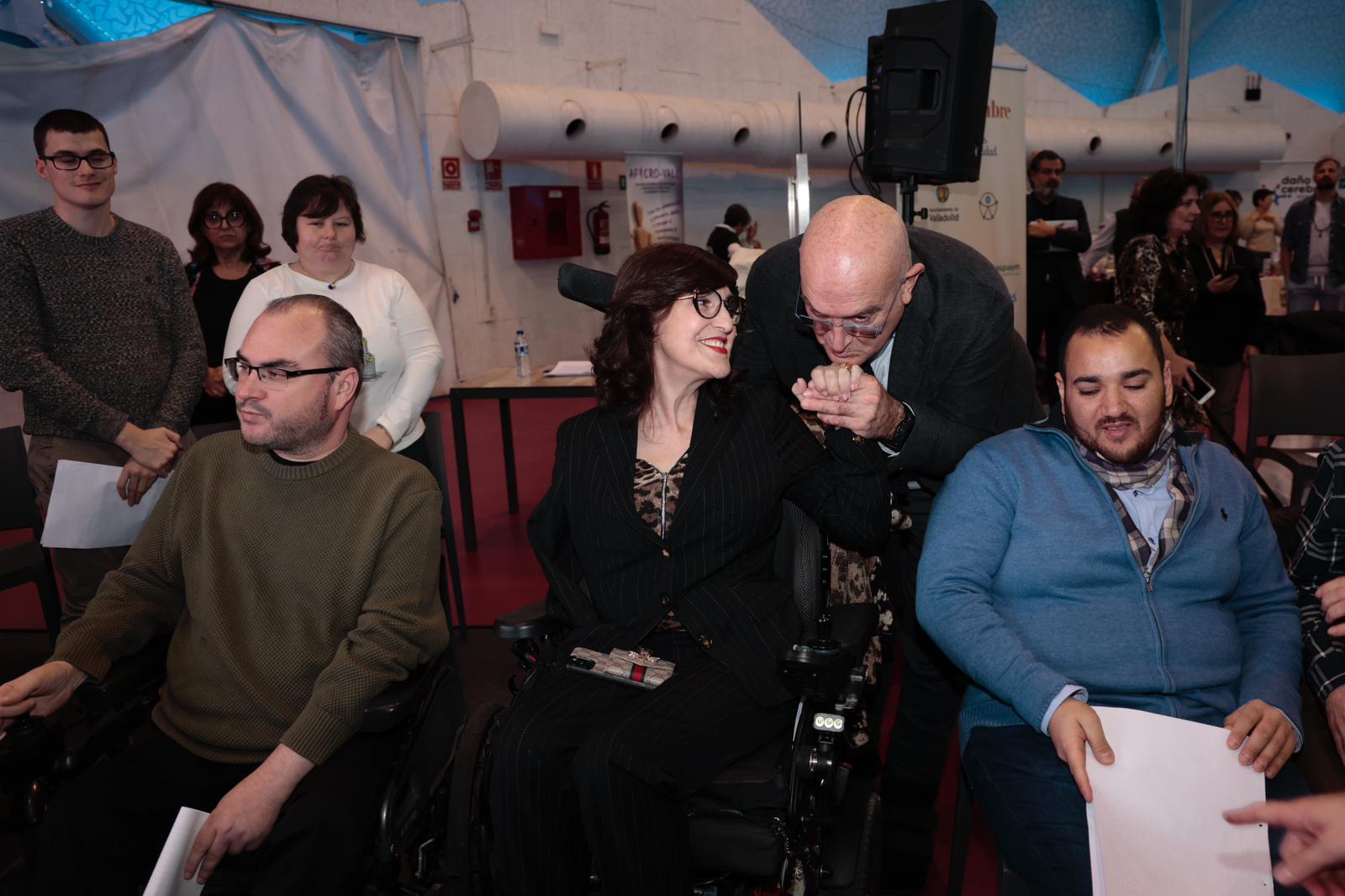 WhatsApp Image 2025-12-03 at 20.32.48 (1)