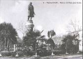 Estatua de José Zorrilla en Plaza José Zorrilla