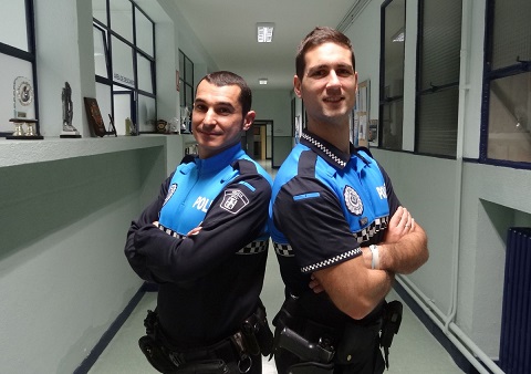 Agentes condecorados por su actuación en un incendio