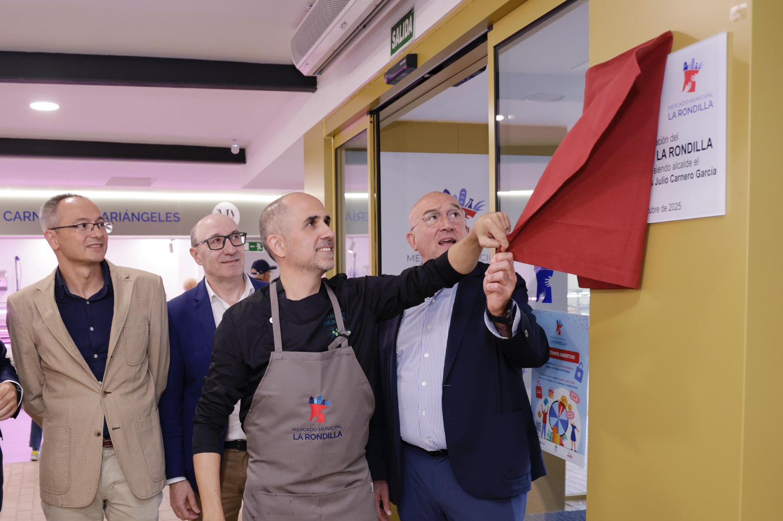 Carnero inaugura la remodelación del Mercado de La Rondilla, “un ...